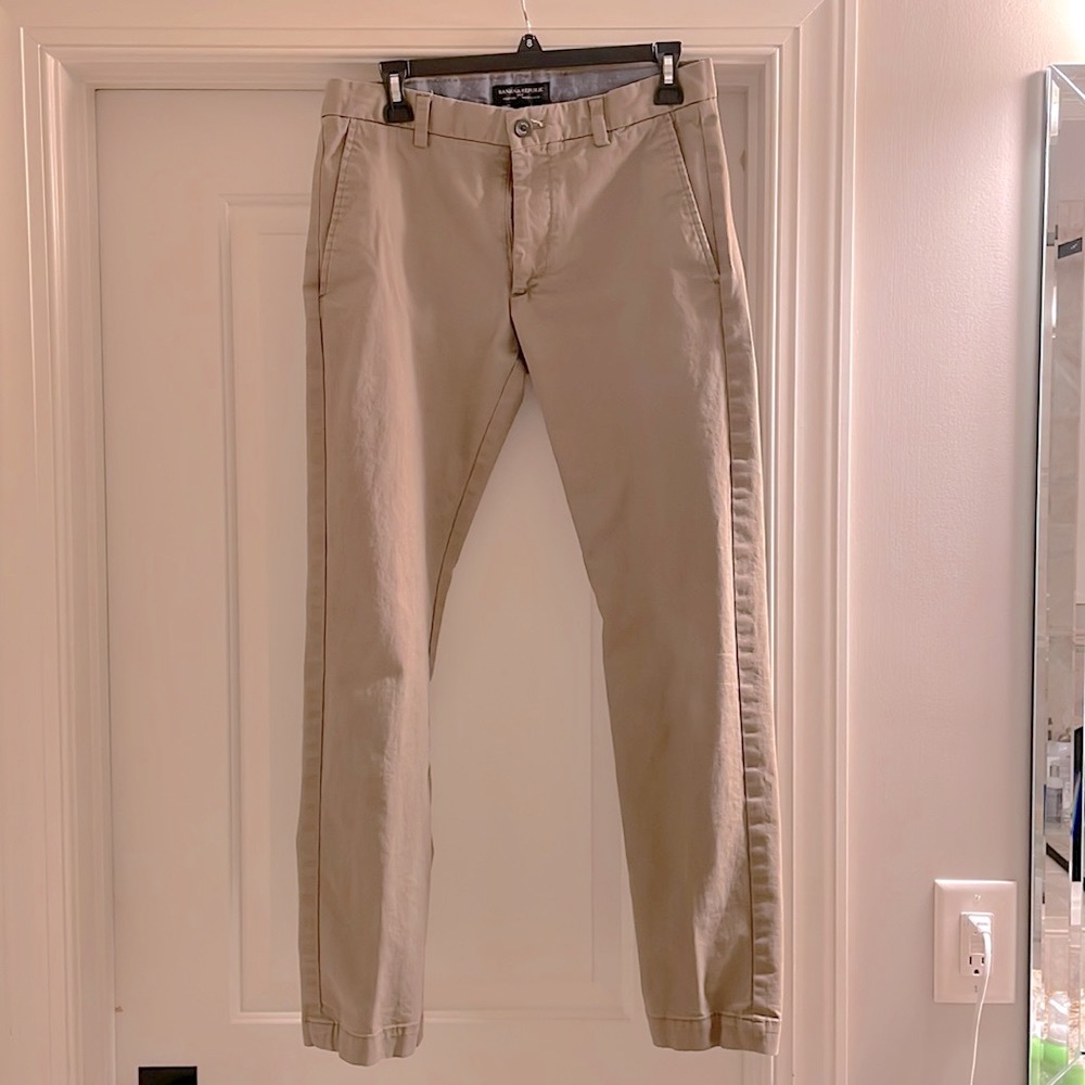 Banana Republic Khaki Pants